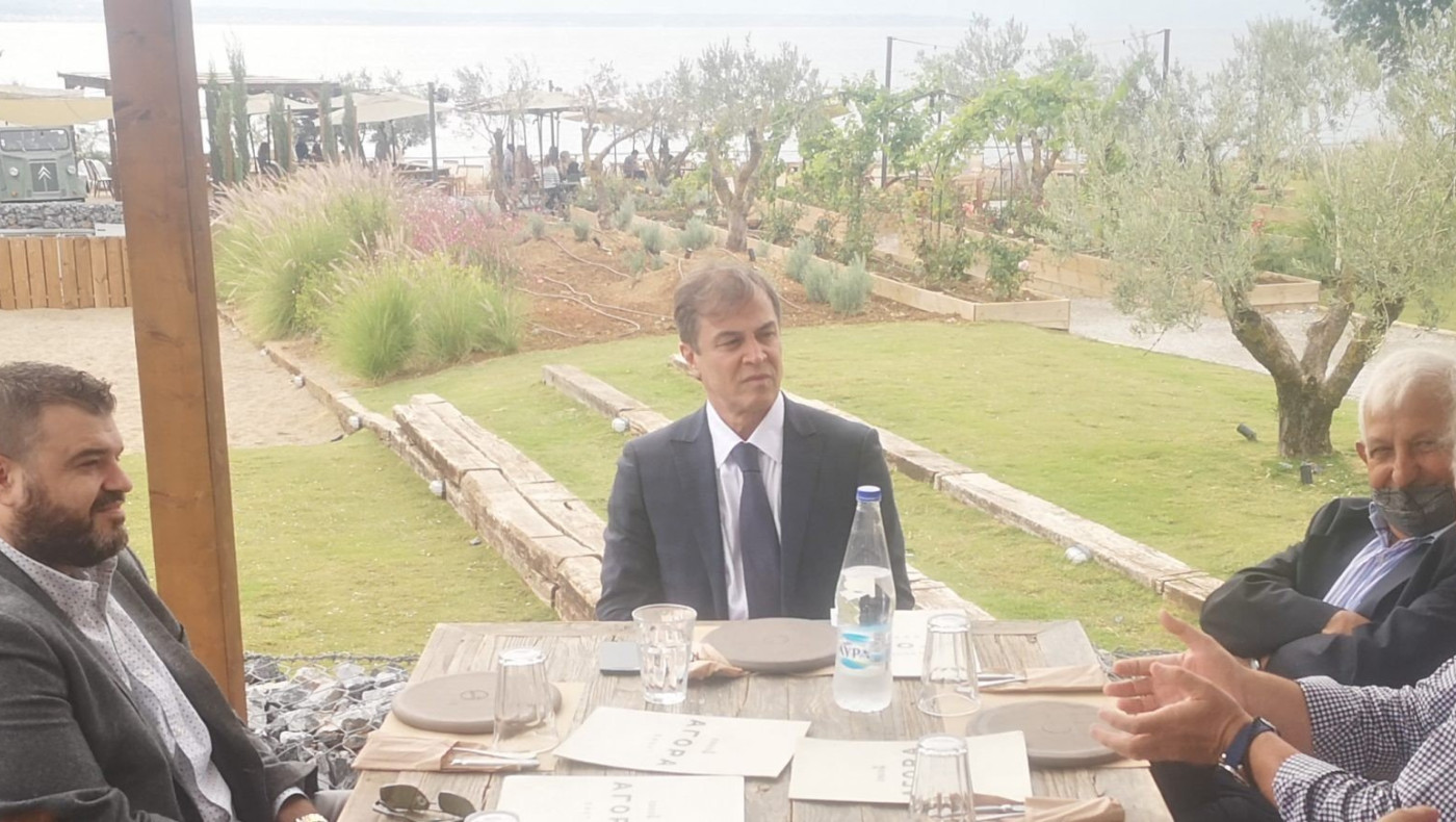 Γεύμα γνωριμίας του Αλεξ Κάλας με την ομάδα και βετεράνους του Απόλλωνα!