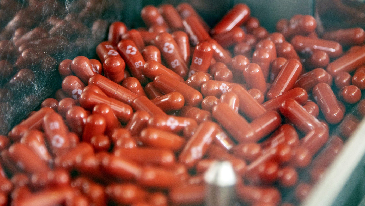 Κορωνοϊός: Νέο χάπι μειώνει κατά 50% κίνδυνο νοσηλείας και θανάτου