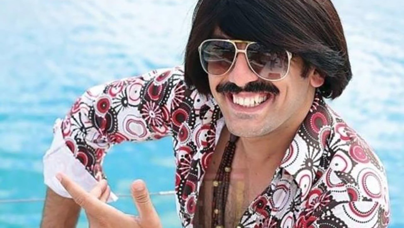 Τόνι Σφήνος: Γιατί έγινε viral στο καρναβάλι του Κιάτου (vid)