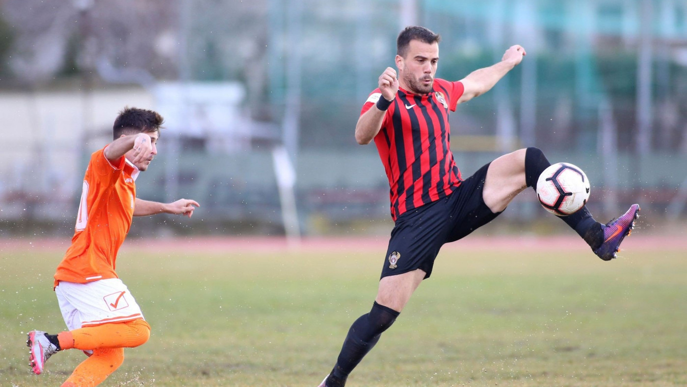 Σοκ: Νεκρός ο ποδοσφαιριστής Νίκος Τσουμάνης!