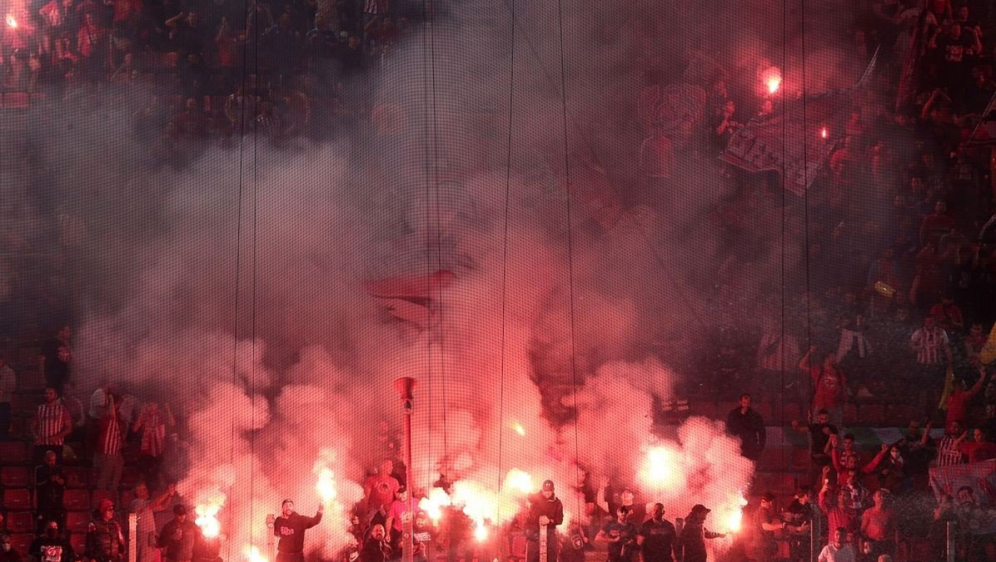 Θύρα 7 για την κυβέρνηση: «Είστε και επίσημα εχθροί του Ολυμπιακού!»