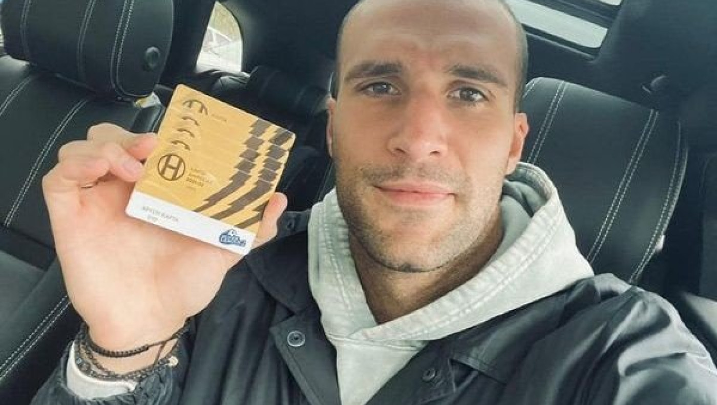 Ο Βέλλιος στο πλευρό του Ηρακλή