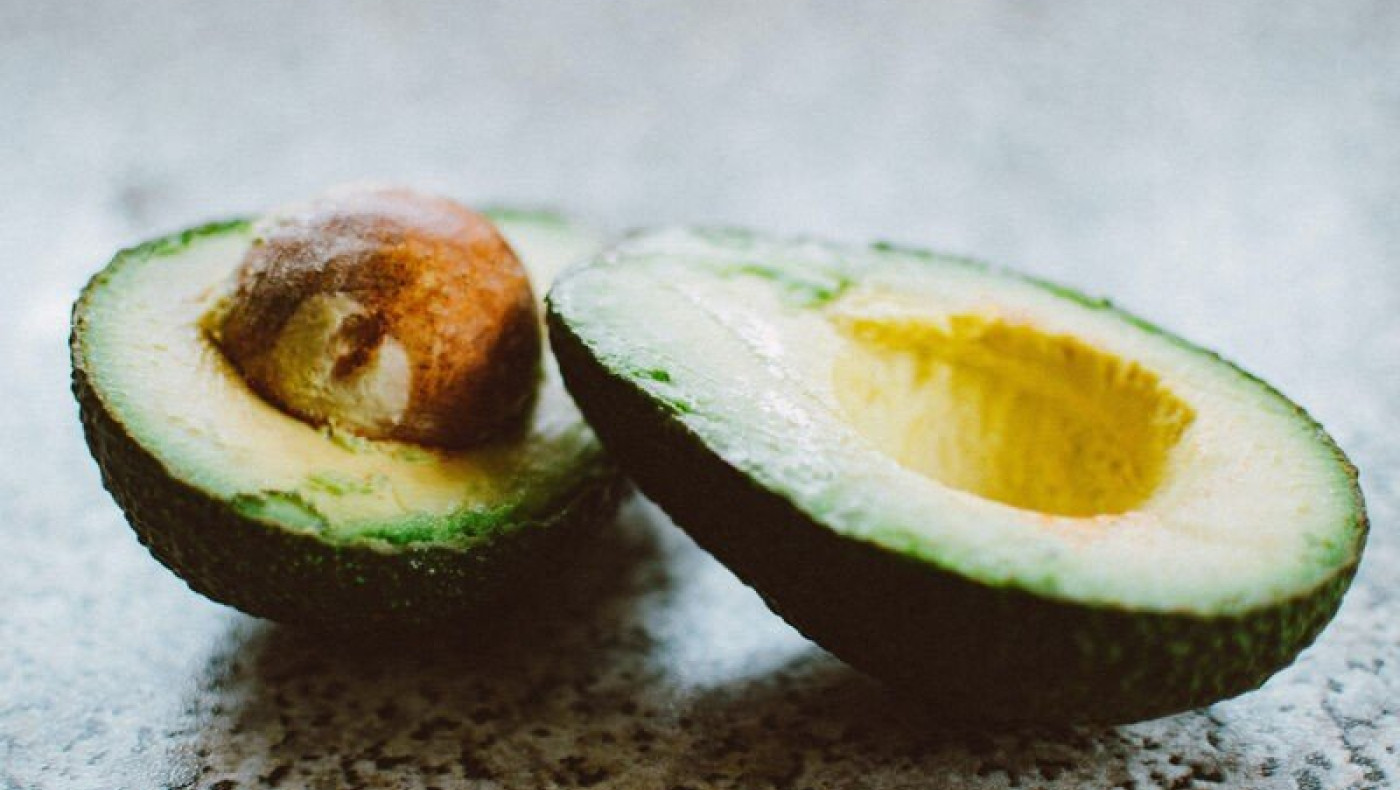 13 αντιφλεγμονώδεις τροφές που μπορείτε να τρώτε καθημερινά