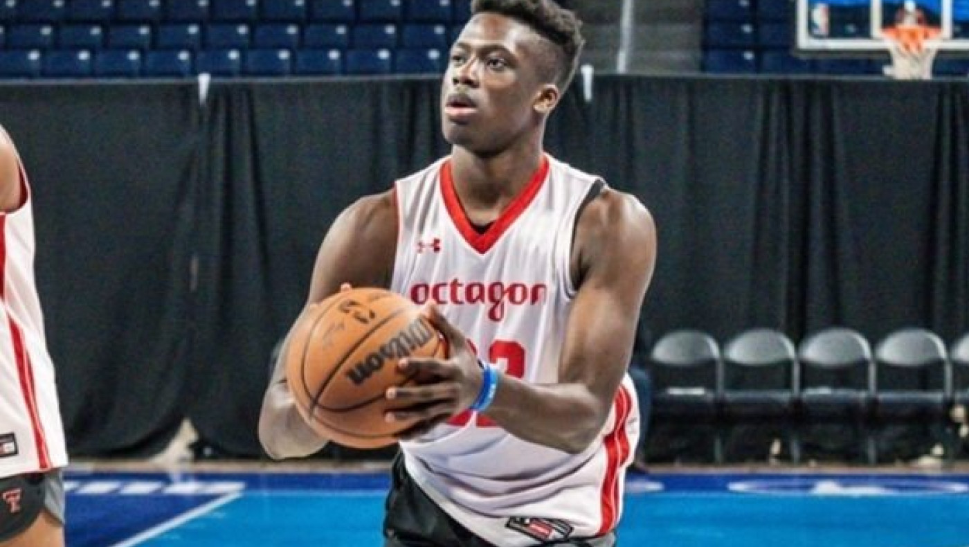 Αντετοκούνμπο: Ο Άλεξ «αγγίζει» το NBA μέσω… Τορόντο Ράπτορς!