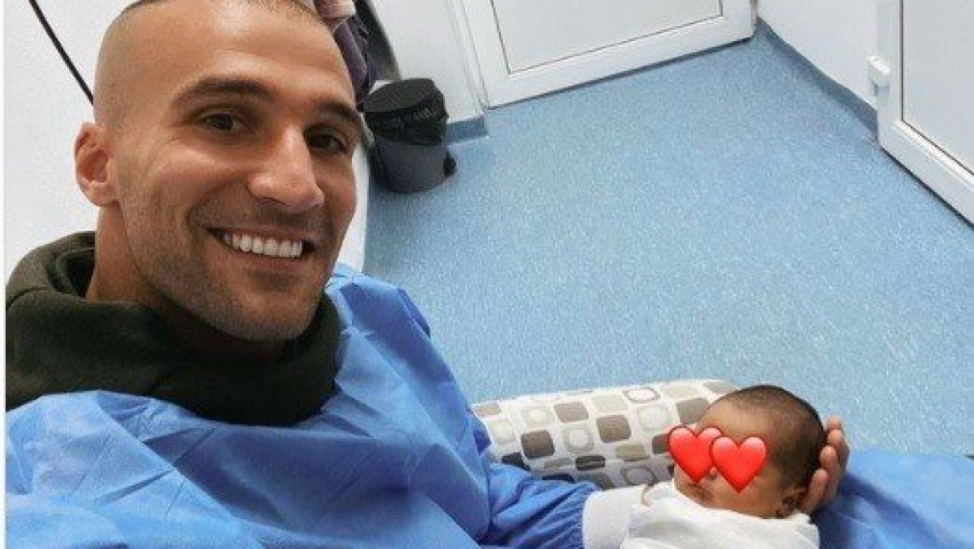 Βέλλιος: Περιχαρής ο Έλληνας φορ, έγινε πατέρας!