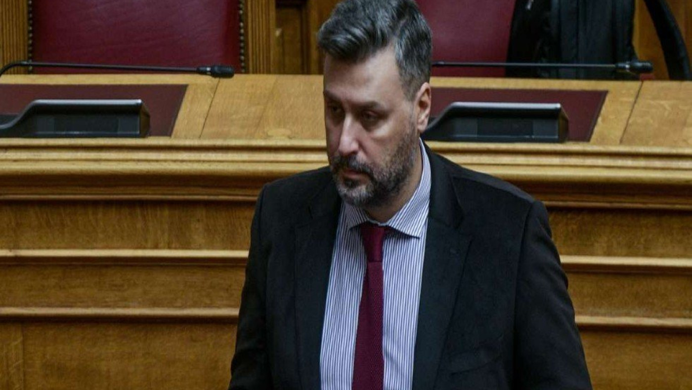 Γιάννης Καλλιάνος: «Η εικόνα της Παναγίας στον Βύρωνα δακρύζει έναν χρόνο - Μην το χλευάζετε»