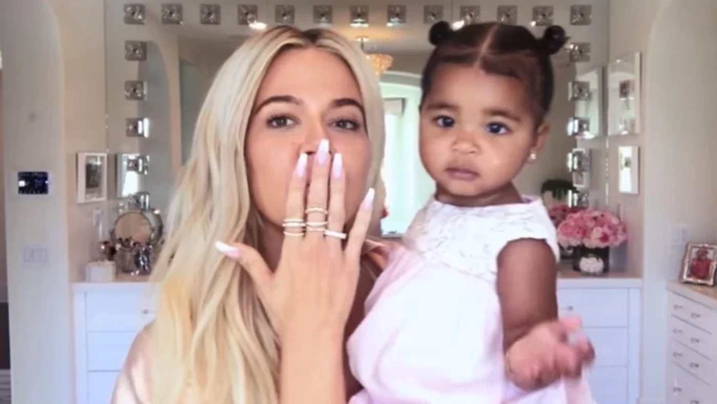 Κλόε Καρντάσιαν: Ξανά θετική στον κορωνοϊό -Αυτή τη φορά και η 3χρονη κόρη της