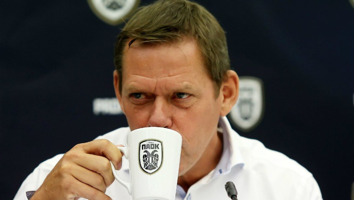 Η φιλοσοφία του Αρνεσεν και τα... γουρούνια στα σακιά