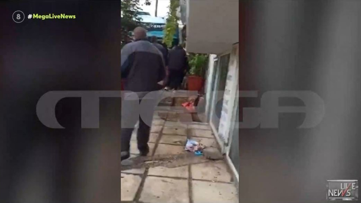 Θεσσαλονίκη: Σκηνές πανικού με την 4χρονη που έπεσε από τον 4ο όροφο πολυκατοικίας