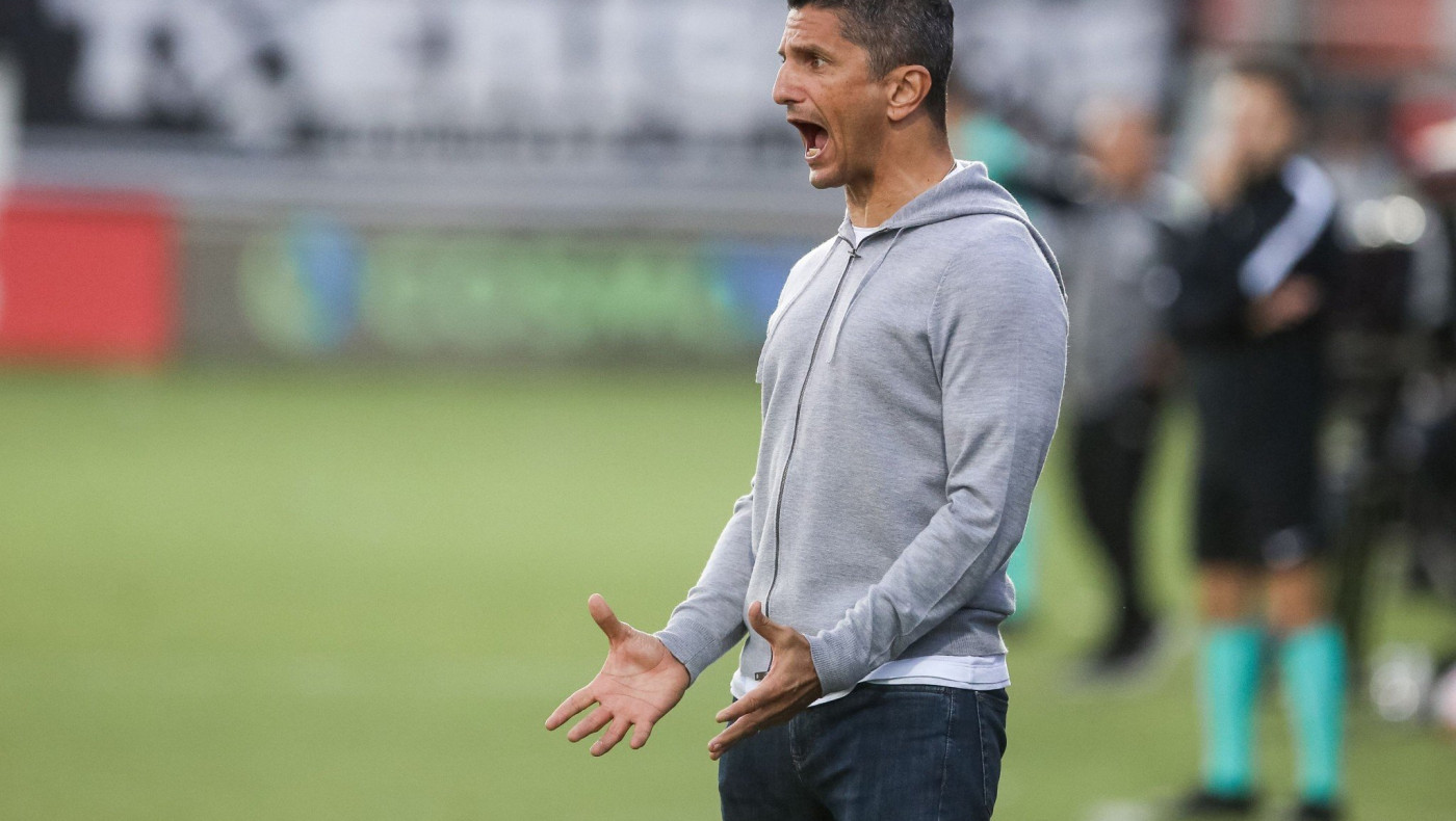 Λουτσέσκου: «Πρέπει να βελτιώσει τη συγκέντρωσή του ο Τέιλορ, αλλά...»