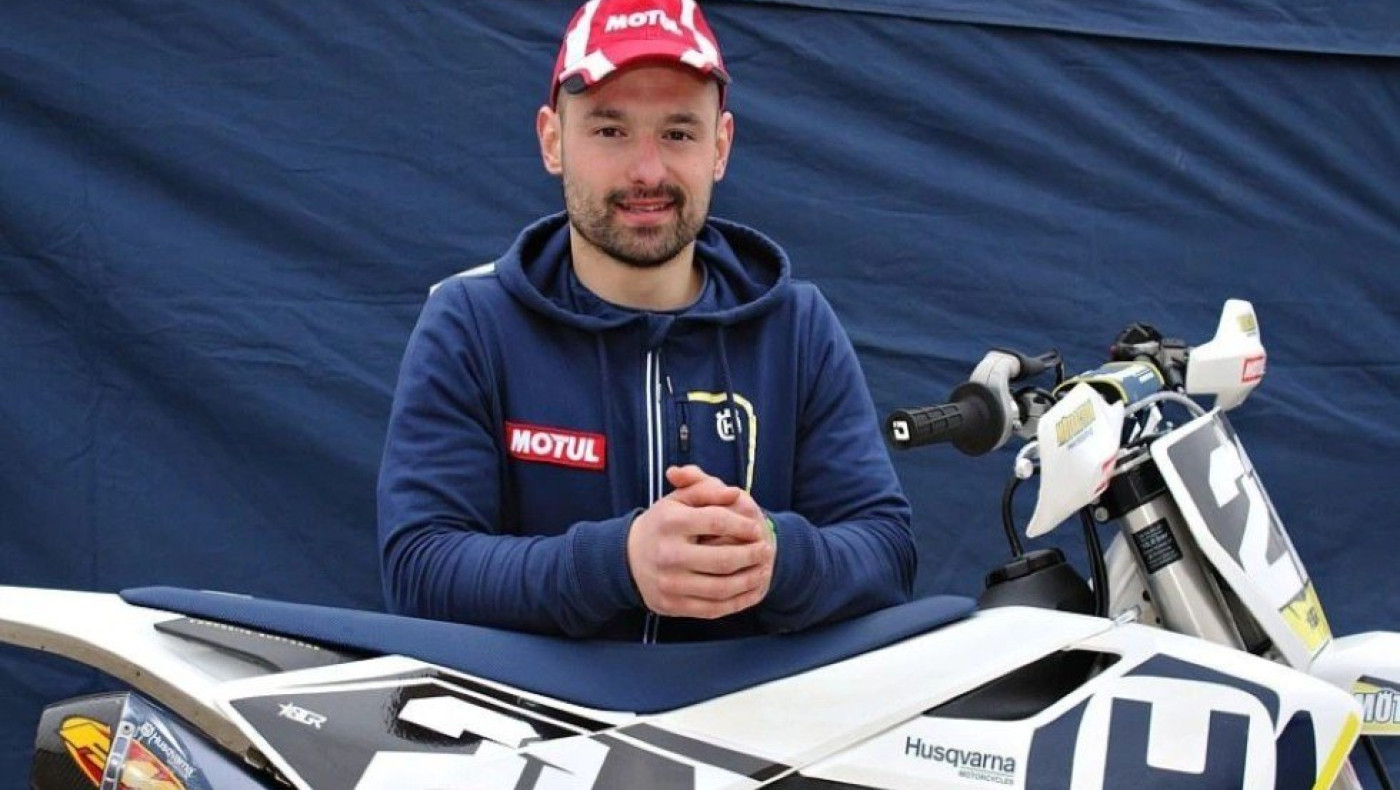 Θρήνος για τον 27χρονο Αλέξανδρο που είχε τραυματιστεί σε αγώνα motocross στα Γιαννιτσά