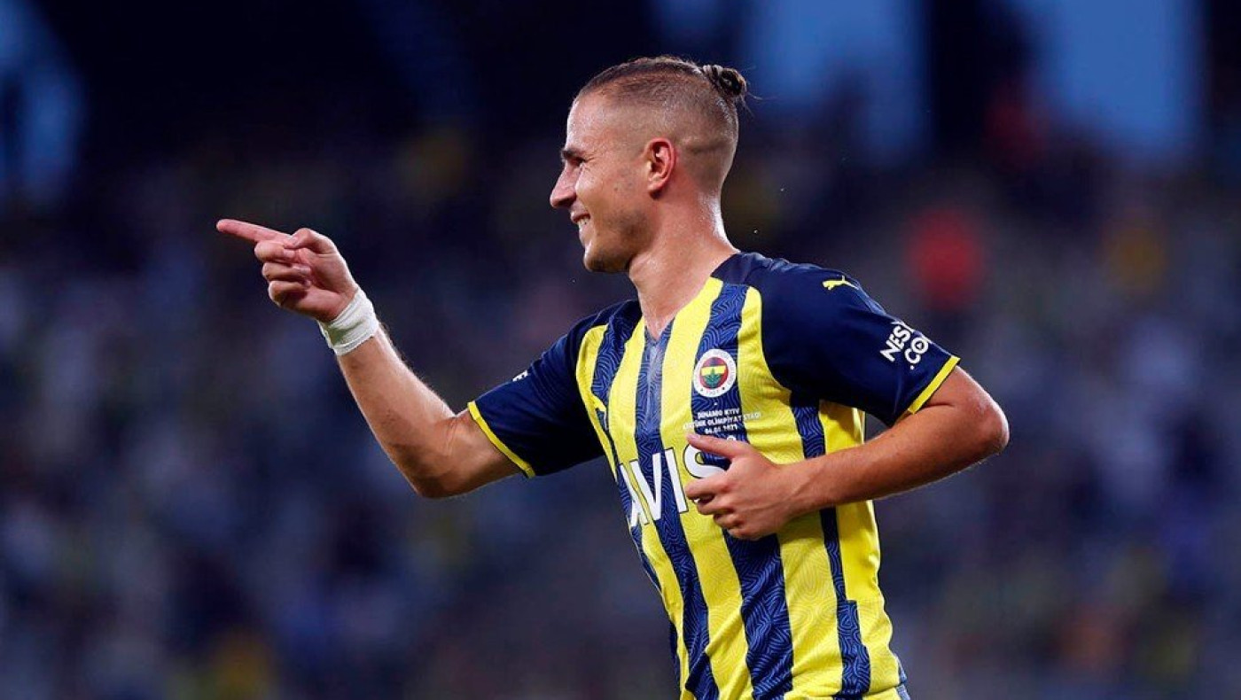 Πέλκας: «Διαπραγματεύσεις με Τράμπζονσπορ, θέλει να πάει ο παίκτης»