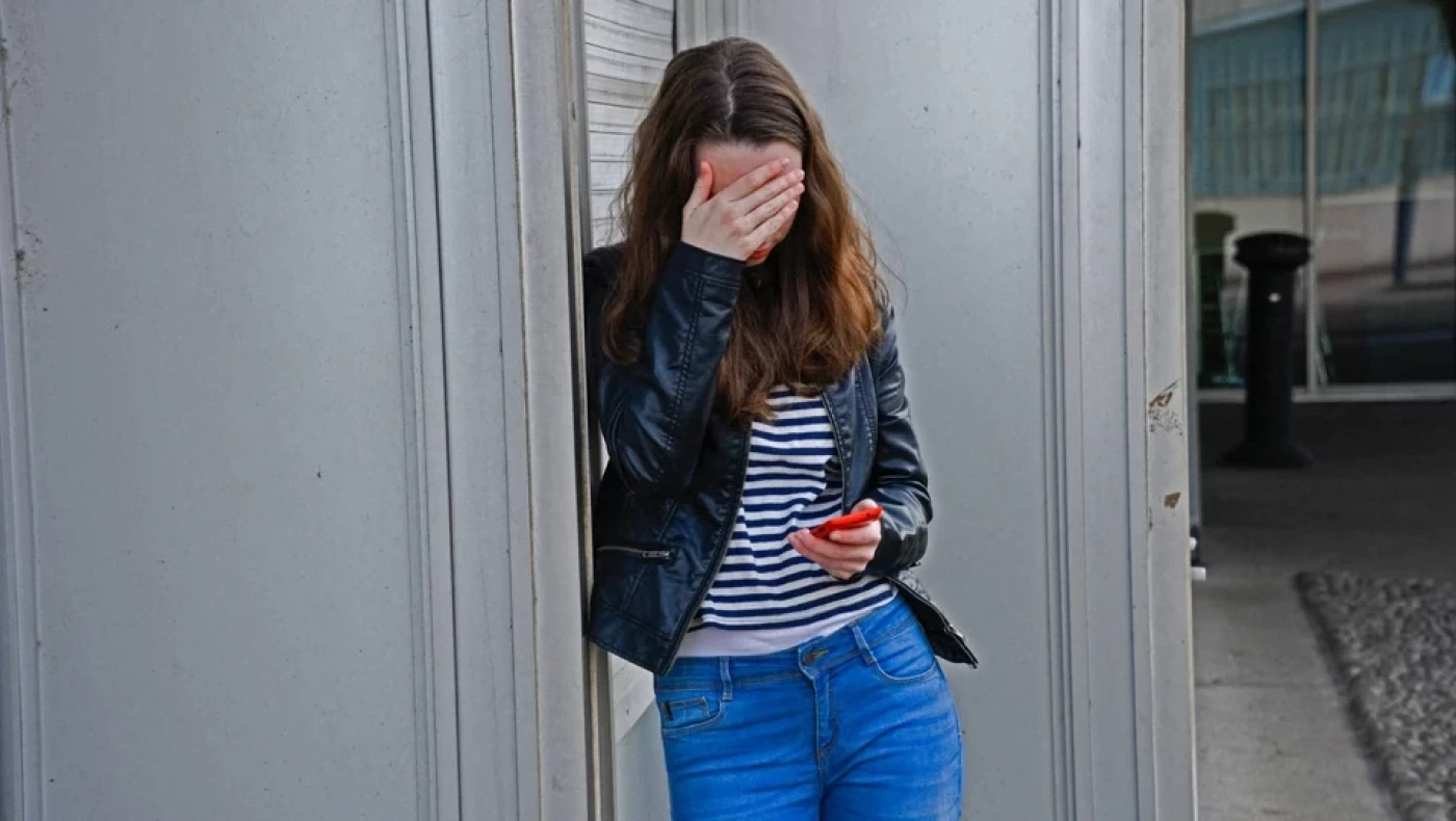 Αγρίνιο: Ξυλοκόπησε και έστειλε στο νοσοκομείο την... αδερφή της (vid)