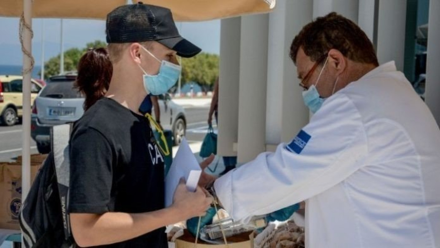 Βουλγαρία: Φόβος και τρόμος για τους επιστήμονες η χώρα των ανεμβολίαστων