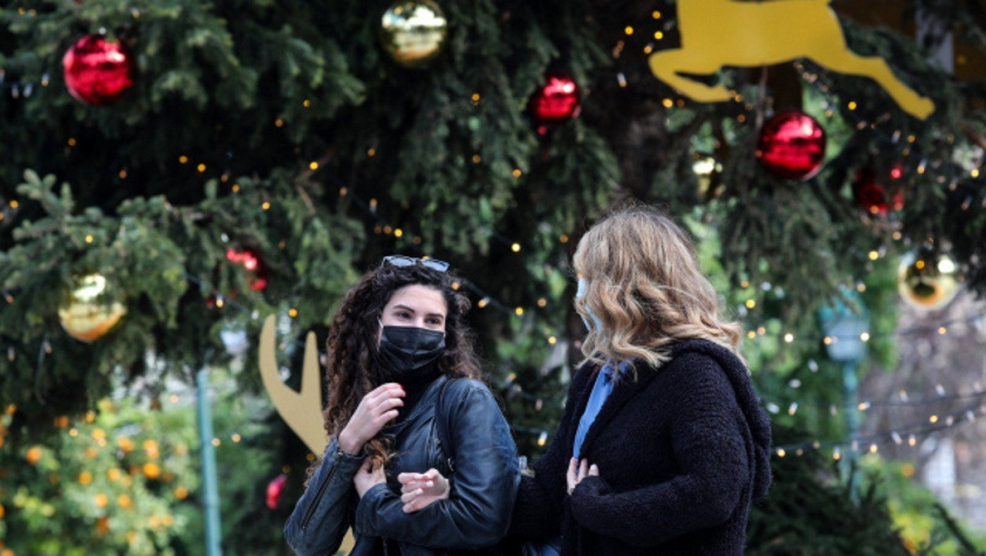 Κορωνοϊός: Σχέδιο έκτακτης ανάγκης για τα Χριστούγεννα -Το plan b