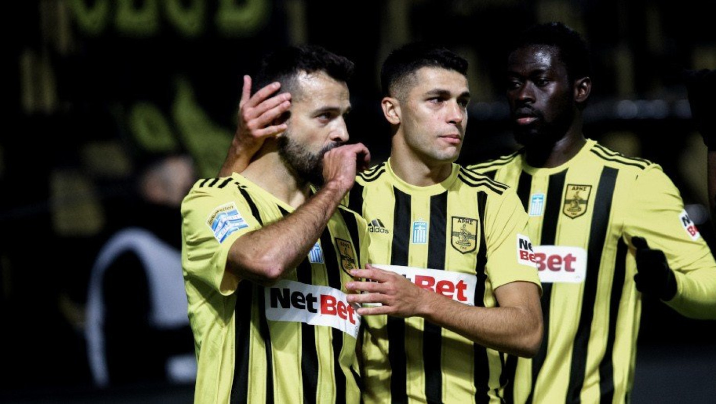 To VAR έσβησε... τη Φωτιά και ο Άρης πήρε σημαντικό προβάδισμα με γκολάρα Ιτούρμπε