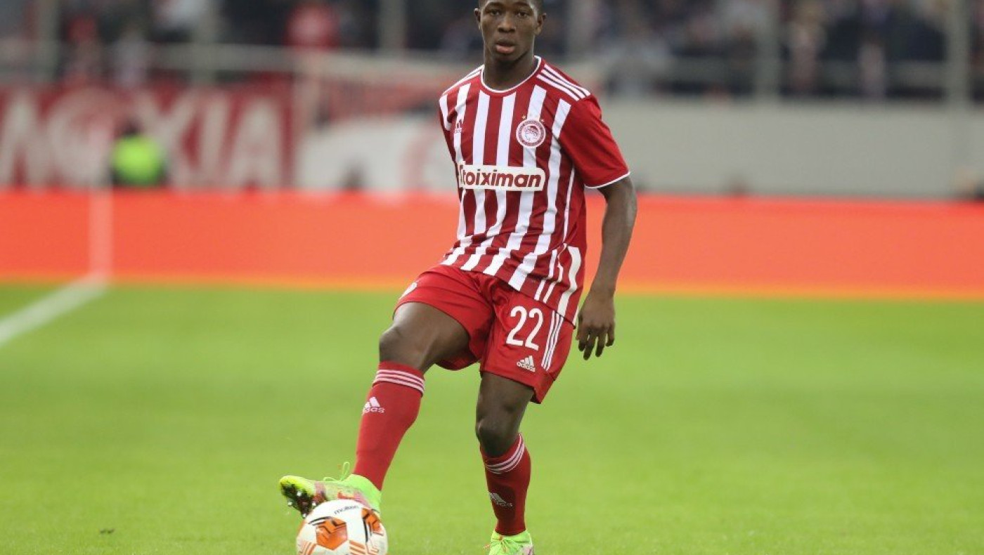 Ολυμπιακός: Δεν συζητάει για ποσά κάτω των 10 εκ.ευρώ για Σισέ και Αγκιμπού