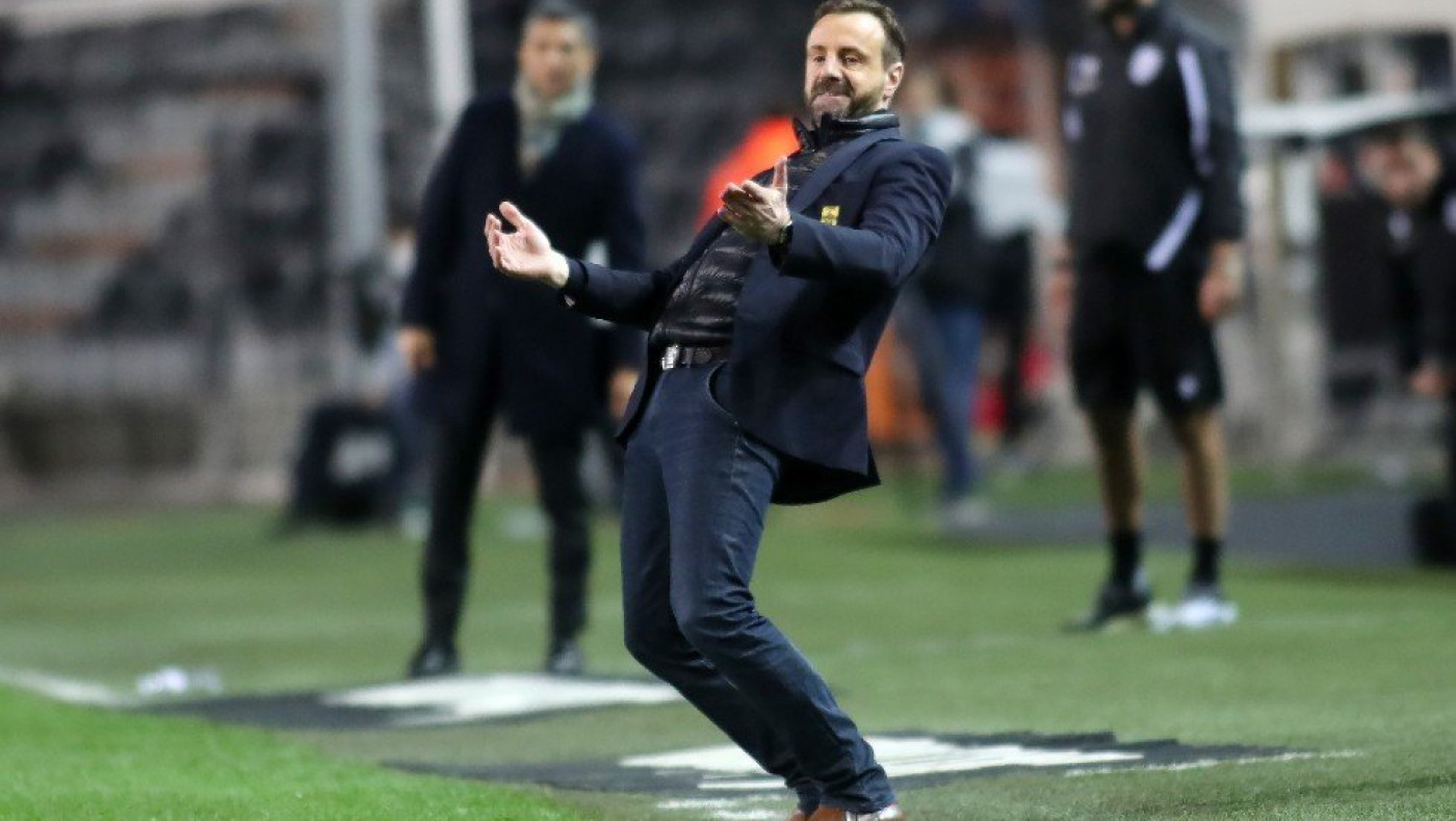 Η «απάντηση» του Μάντζιου,  που ετοιμάζει αλλαγές ενόψει ΟΦΗ