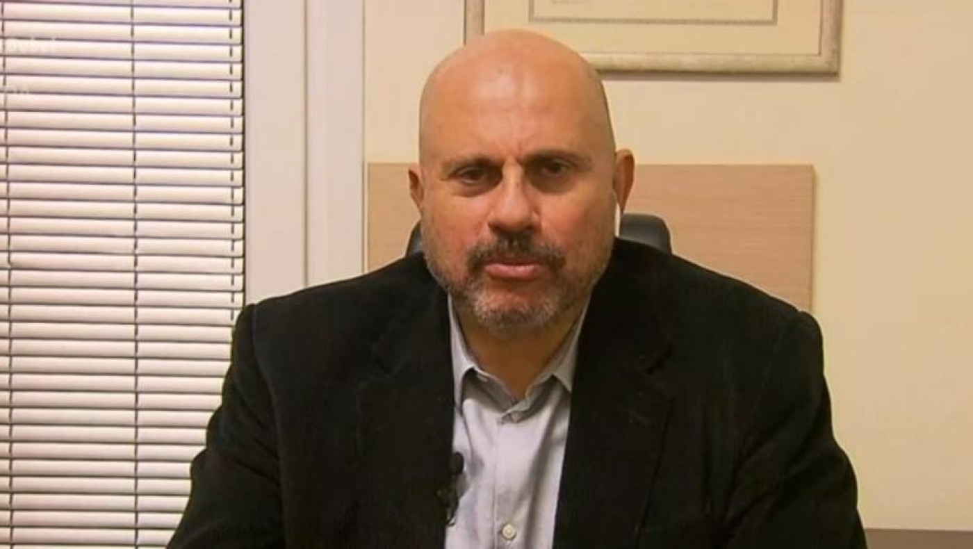 Καθηγητής Κούβελας: «Η «μετάλλαξη Omicron», σκότωσε τη «λογική» των υποχρεωτικών εμβολιασμών»