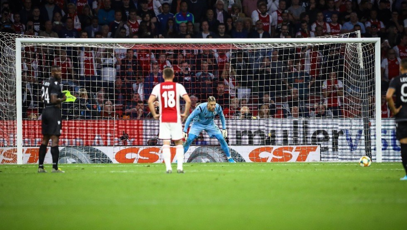 Πασχαλάκης: Με τον Άγιαξ η τελευταία απόκρουση πέναλτι!