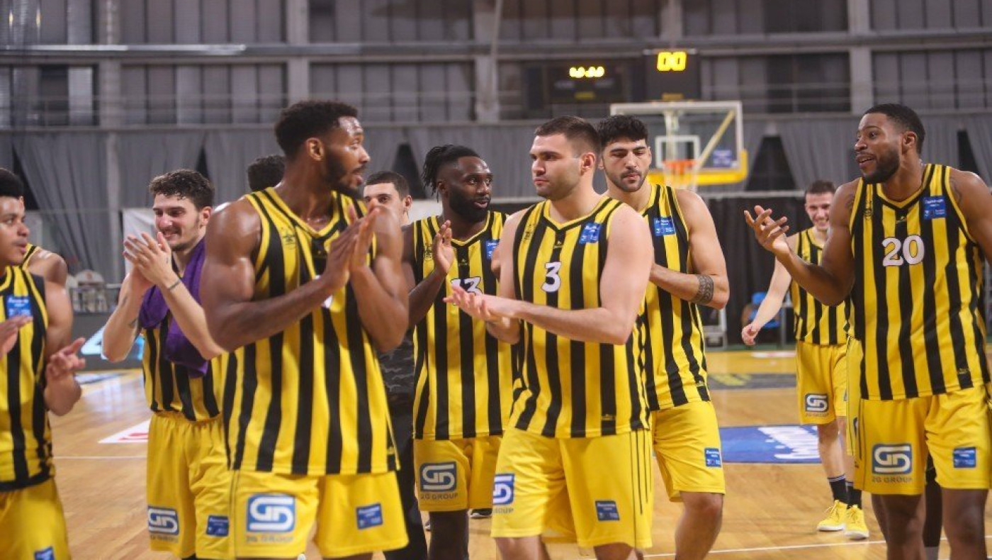 «Η ενέργεια που βγάζουμε και η σκληρή άμυνα που παίζουμε οφείλονται στον κόουτς Καστρίτη»