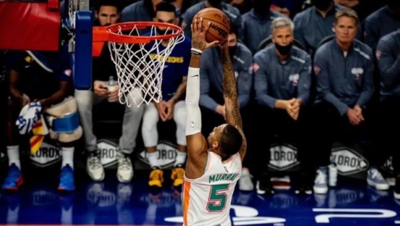 Νίκη για Μπακς χωρίς τον Γιάννη, παράσταση για Σέλτικς και Σπερς