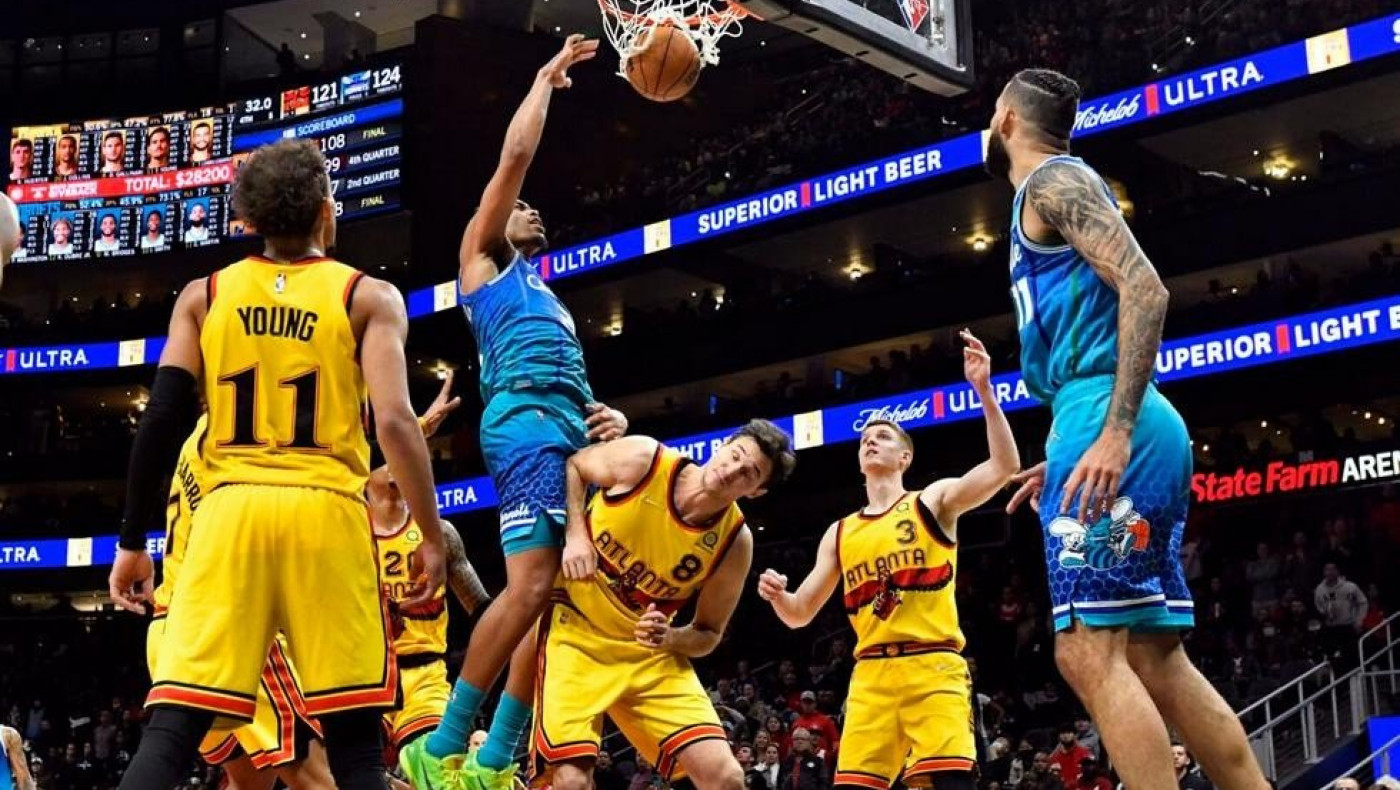 ΝΒΑ: Ματσάρα στην Ατλάντα, τα χρειάστηκαν οι Τζαζ στο Κλίβελαντ