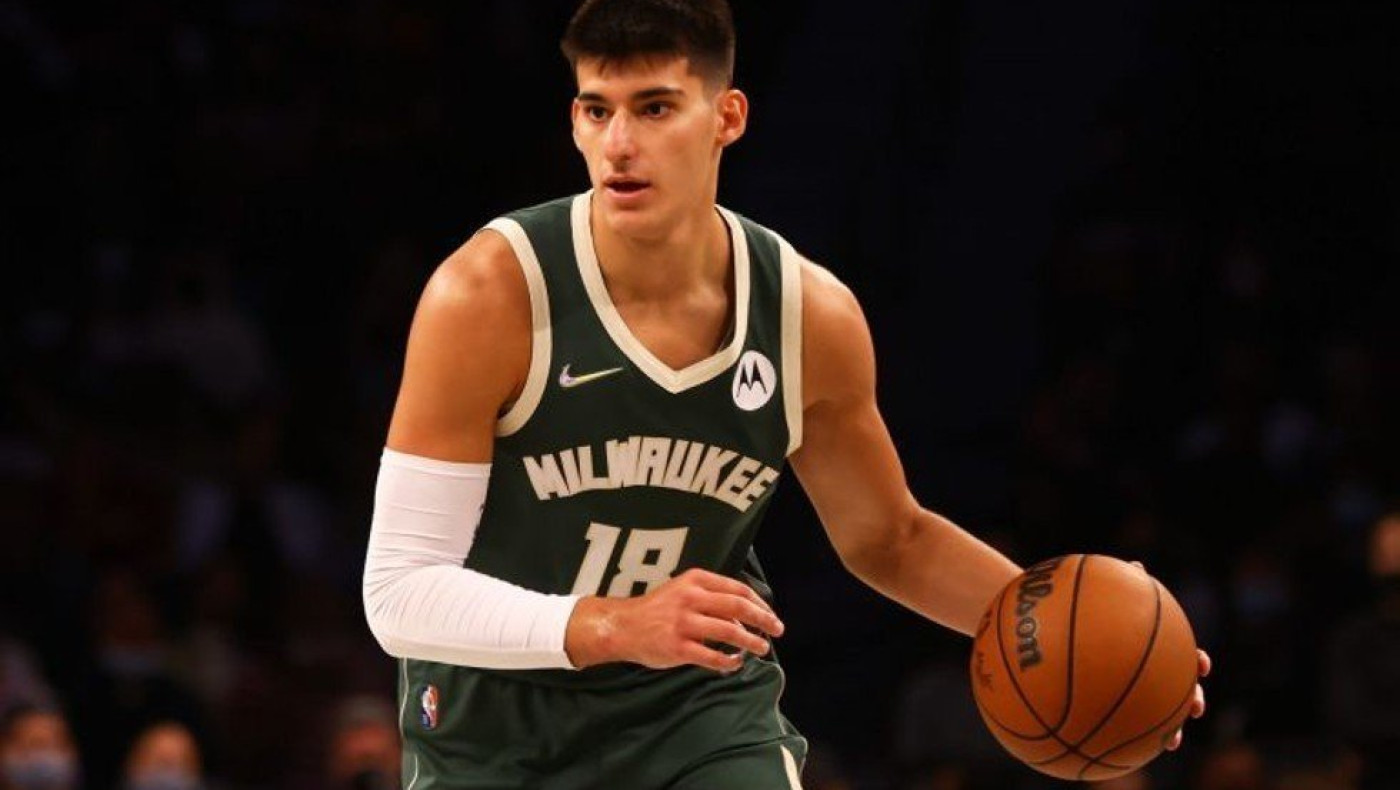 Μπακς: Λύθηκε η συνεργασία με τον Καλαϊτζάκη