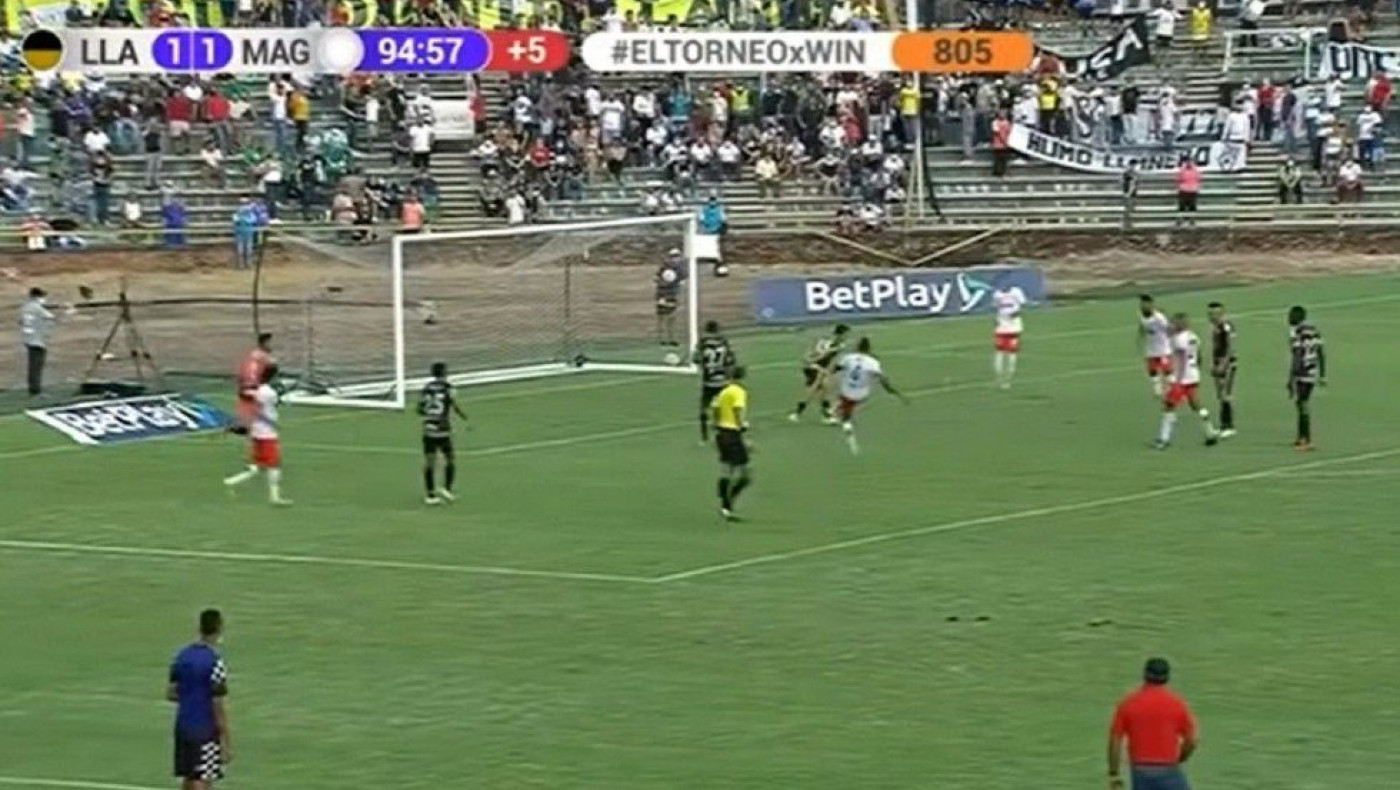 Υποψία στημένου στην Κολομβία: Έβαλε γκολ και οι αμυντικοί τον... κοιτούσαν