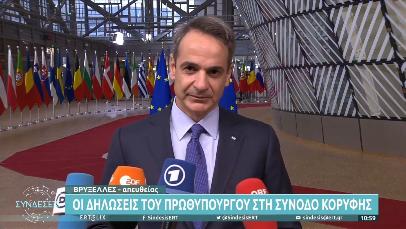 Μητσοτάκης από Βρυξέλλες: Ανοικτό το ενδεχόμενο για νέα μέτρα τα Χριστούγεννα