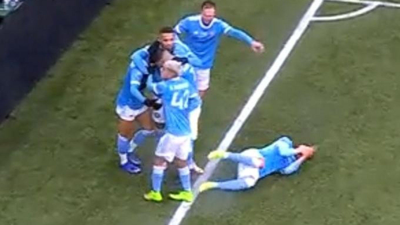 Παίκτης δέχτηκε κουτί μπύρας στο κεφάλι στον τελικό του MLS