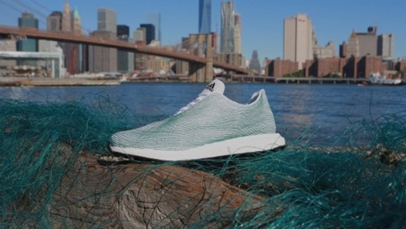 Η Adidas δημιούργησε παπούτσια από τα απόβλητα των ωκεανών