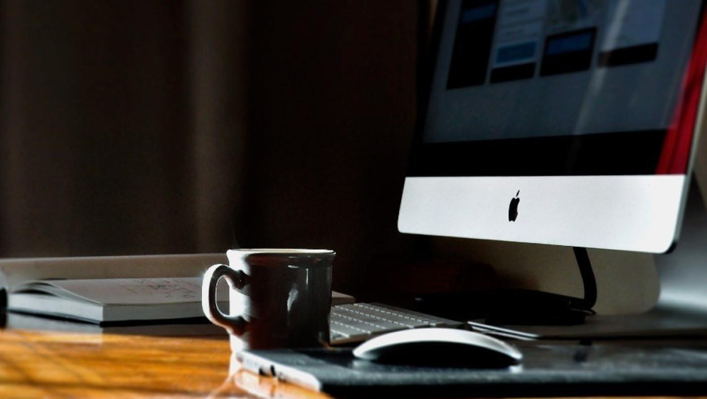 50.000 νέες επιδοτούμενες θέσεις εργασίας – Πώς συνδυάζονται με το «πρώτο ένσημο»