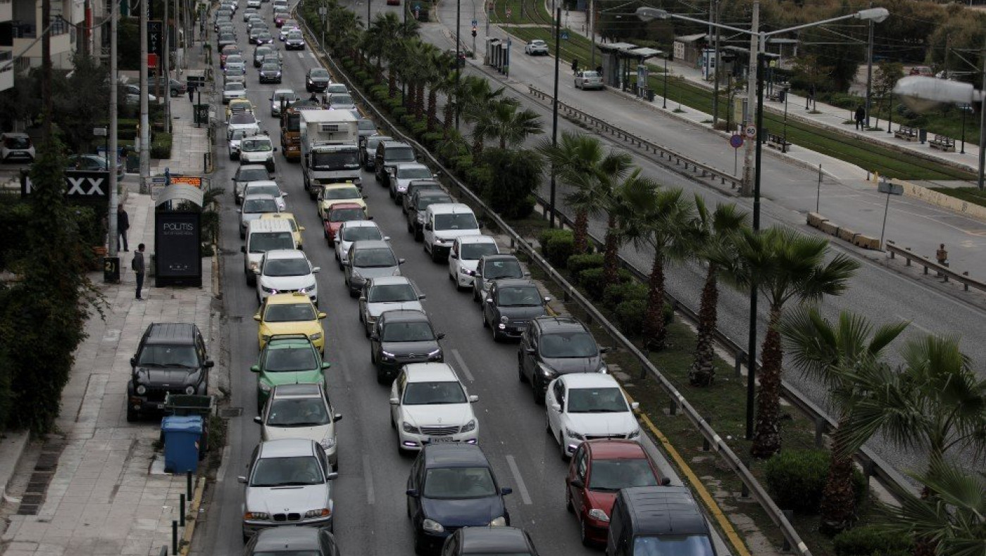 Θεσσαλονίκη: Η πανδημία αύξησε τη χρήση του αυτοκινήτου στις καθημερινές μετακινήσεις