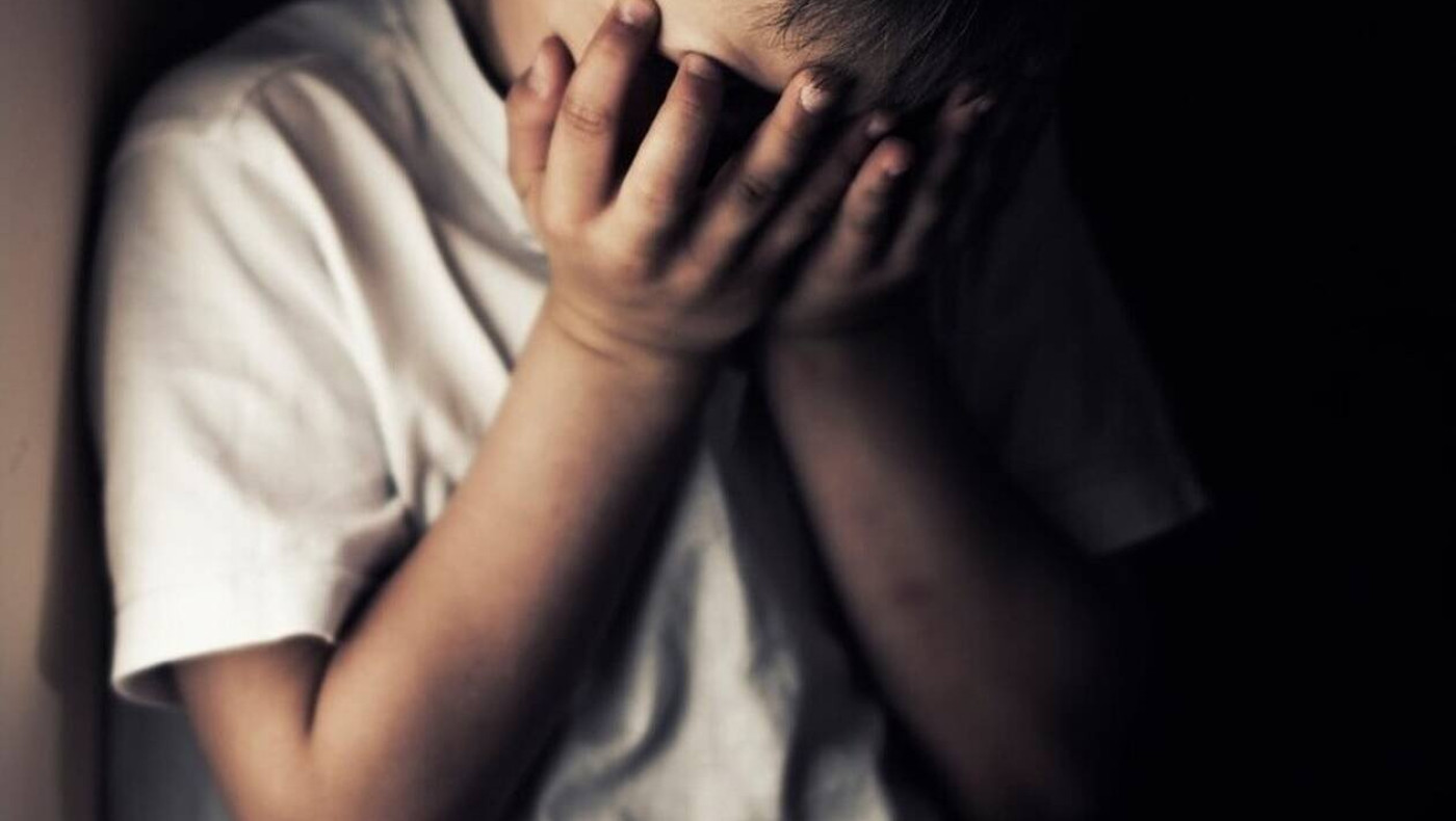 Φρίκη από την καταγγελία της νηπιαγωγού για το ορφανοτροφείο-κολαστήριο