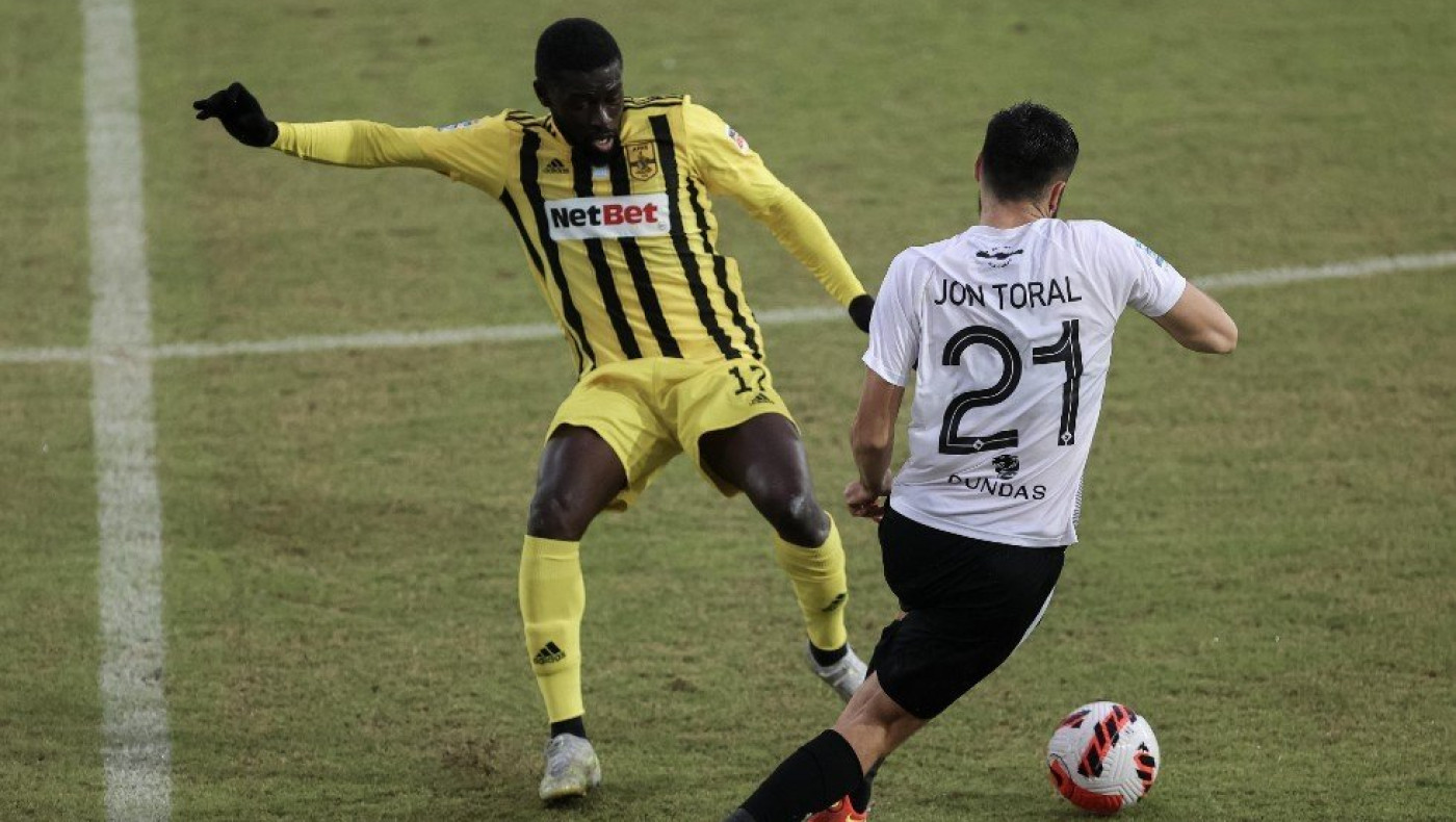 Στο... κόκκινο η αγωνία για Ντιαγέ