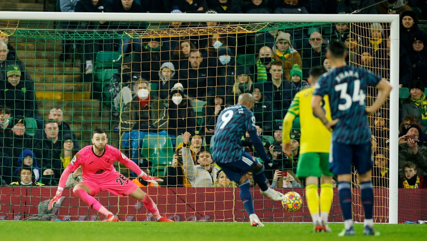 Συντριβή της Νόριτς παρουσία Τζόλη, θύμισε...τάβλι το Σίτι-Λέστερ!