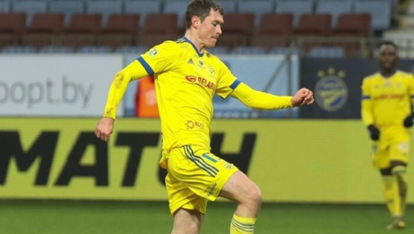 Απόλλων Σμύρνης: Μια ανάσα από τον Λευκορώσο φορ, Μικαλάι Σίγκνεβιτς