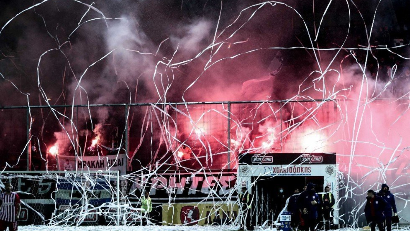 Απάντηση Λέσχης του ΟΦΗ: «Καμαρά και Μπεναλουάν εργαλειοποιούν τον ρατσισμό»