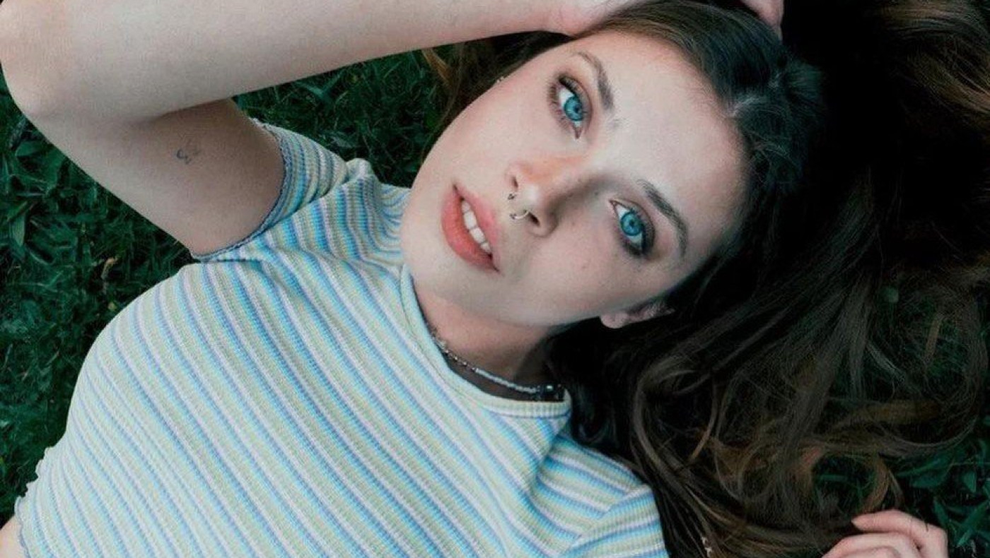 Ρωσίδα πορνοστάρ υπόσχεται μια νύχτα σε σκακιστή, εάν κερδίσει τον τίτλο του πρωταθλητή