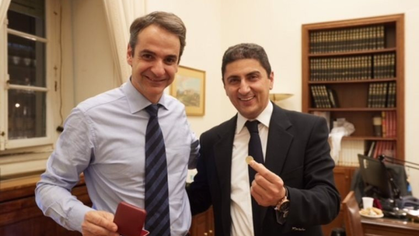 Η εξωθεσμική στήριξη στον Αυγενάκη