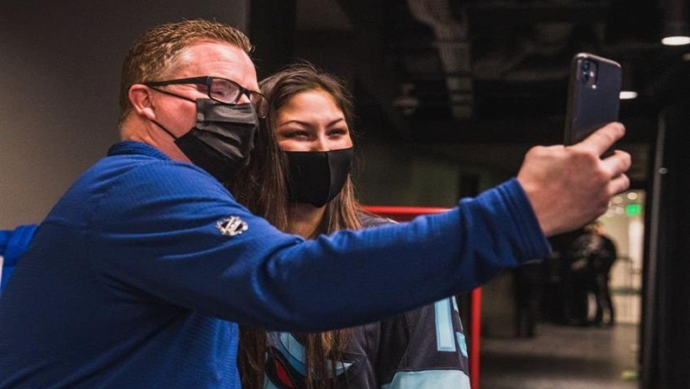 Καναδάς: Γυναίκα οπαδός έσωσε τη ζωή βοηθού προπονητή