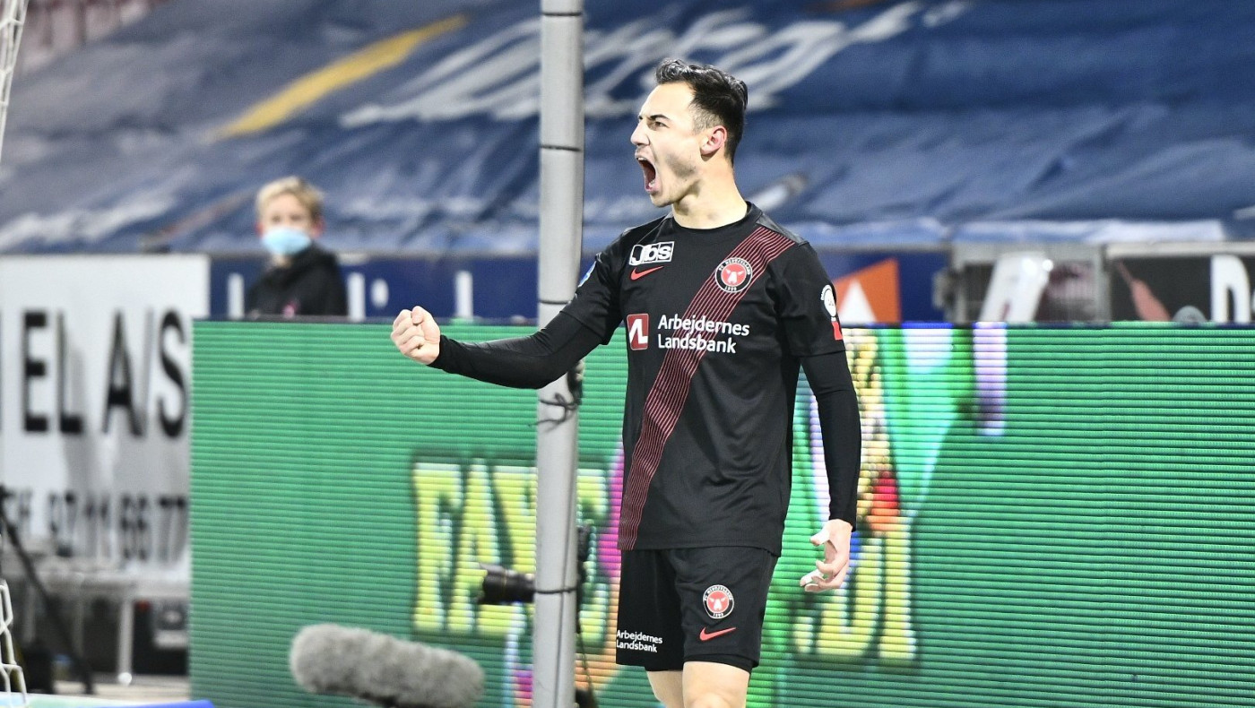 Μίντιλαντ: Συνεχίζονται οι αποχωρήσεις βασικών