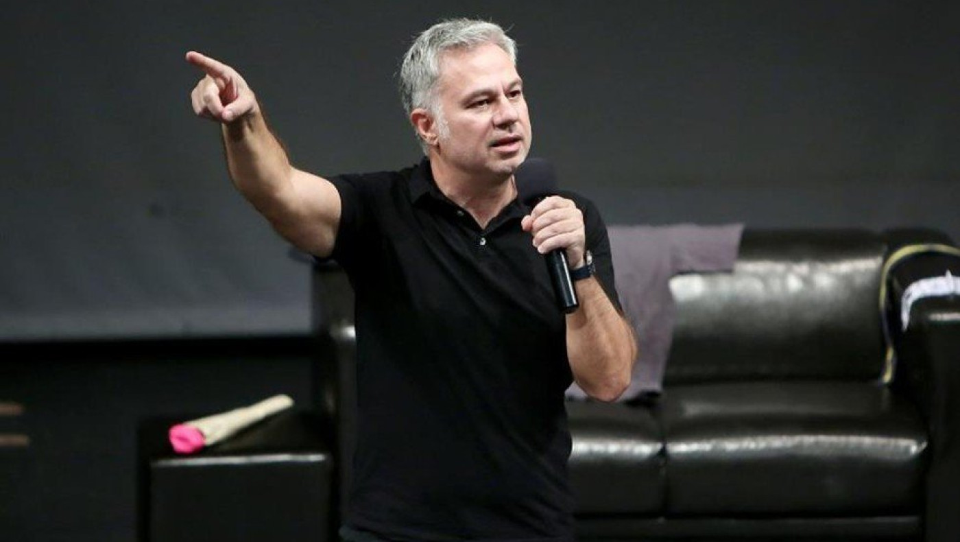 Ο Ζαραλίκος... ξαναχτυπά για Χατζηνικολάου: «Γελάει το λεοπάρ της Σάσας»