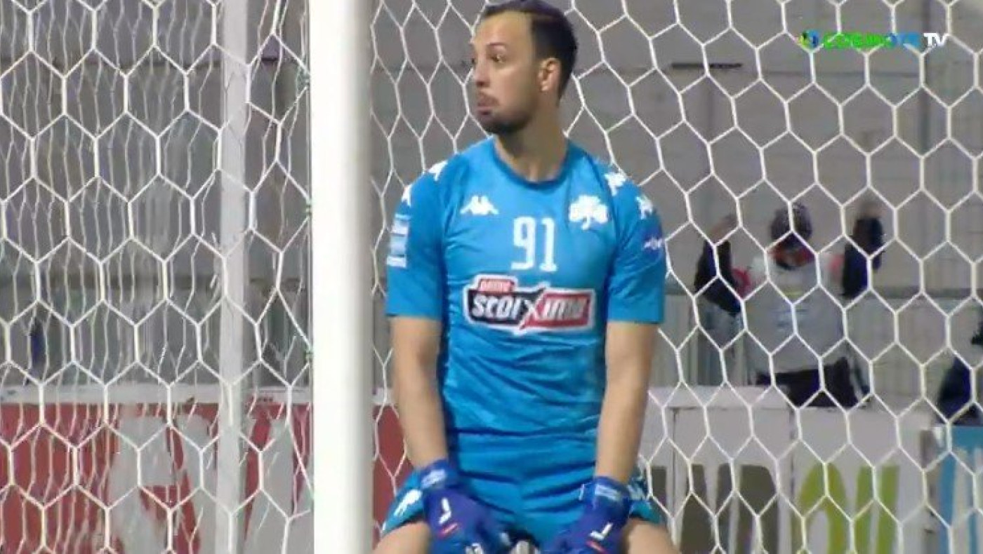 Απίθανο «τσίμπημα» του Φαν Βέερτ και 2-0 ο Βόλος