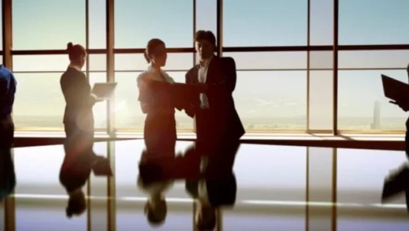 Εργασία: Ο νέος «πόλεμος» ανάμεσα σε εργοδότες και εργαζόμενους