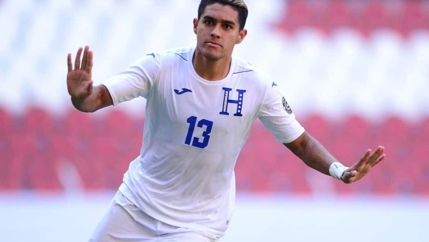 Φλόρες: «Μεγάλο ταλέντο ο Πάλμα, δυνατό του σημείο οι στημένες φάσεις»