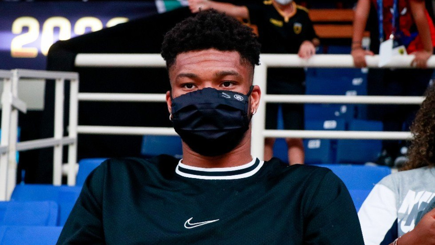 Αποθέωση Κύργιου από Αντετοκούνμπο: «Περήφανος για σένα»