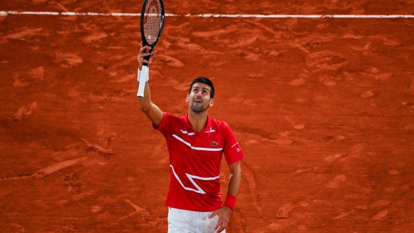 «Και πέρυσι είχε γίνει σκάνδαλο με τον Τζόκοβιτς, γελάω με τον πατέρα του που τον σύγκρινε με τον Ιησού»