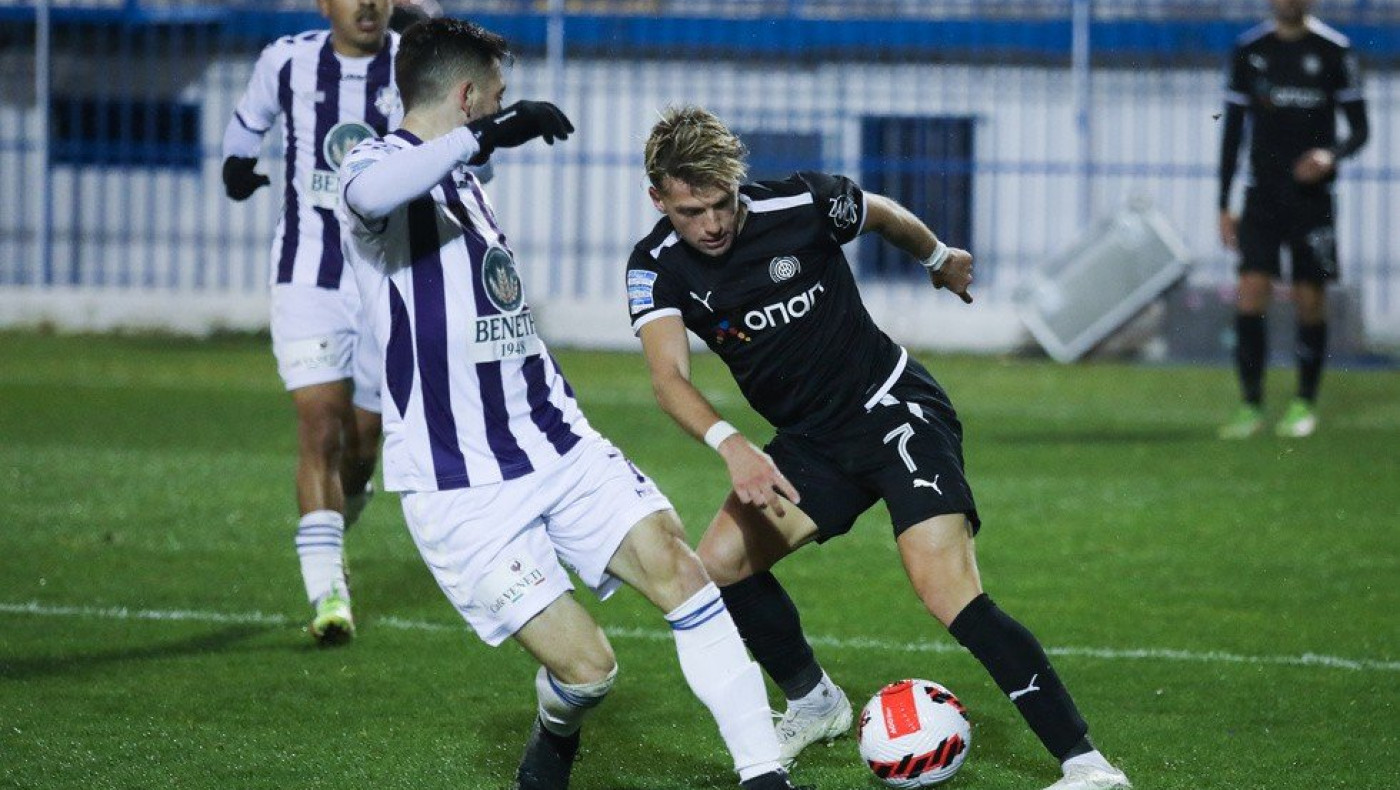 Παπαδόπουλος: «Όταν ο Λάμπρου αισθάνεται βασικός, παίζει καλύτερα»